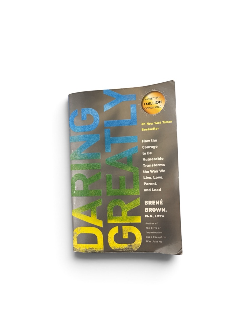 Daring Greatly Paperback - Brene Brown